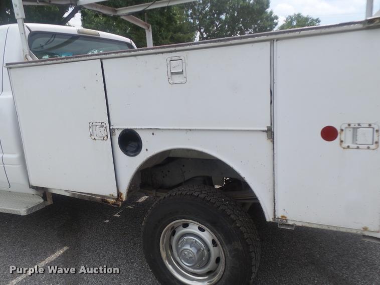 image for item DB1403 2001 Dodge Ram 2500 utility bed pickup truck