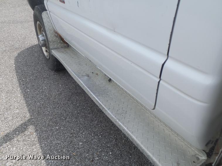 image for item DB1403 2001 Dodge Ram 2500 utility bed pickup truck