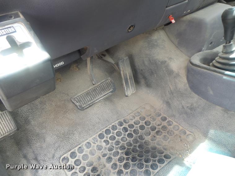 image for item DB1403 2001 Dodge Ram 2500 utility bed pickup truck