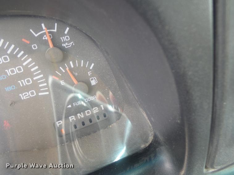 image for item DB1403 2001 Dodge Ram 2500 utility bed pickup truck