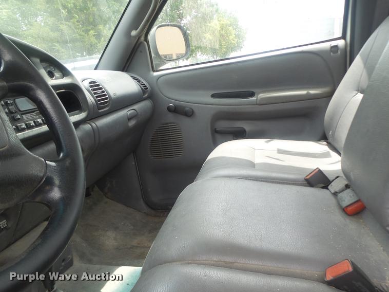 image for item DB1403 2001 Dodge Ram 2500 utility bed pickup truck