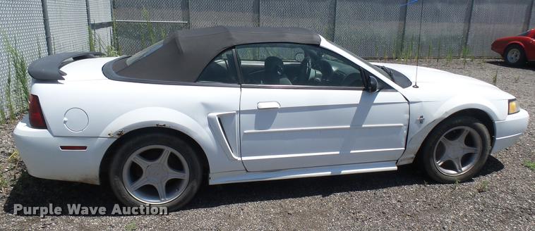 image for item DB3254 2000 Ford Mustang
