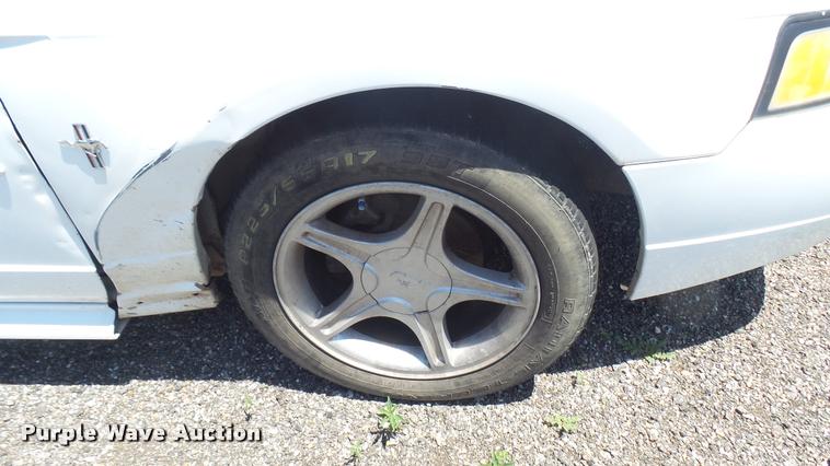image for item DB3254 2000 Ford Mustang