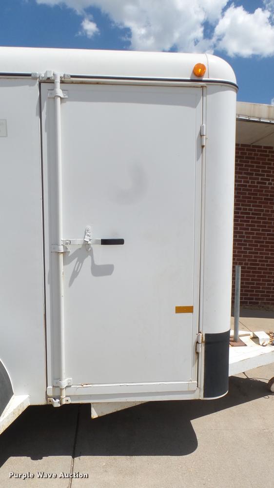 image for item DB3256 2001 WW enclosed cargo trailer