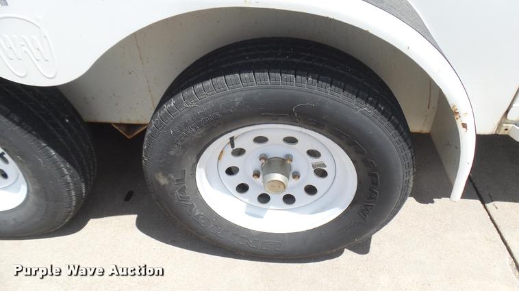 image for item DB3256 2001 WW enclosed cargo trailer