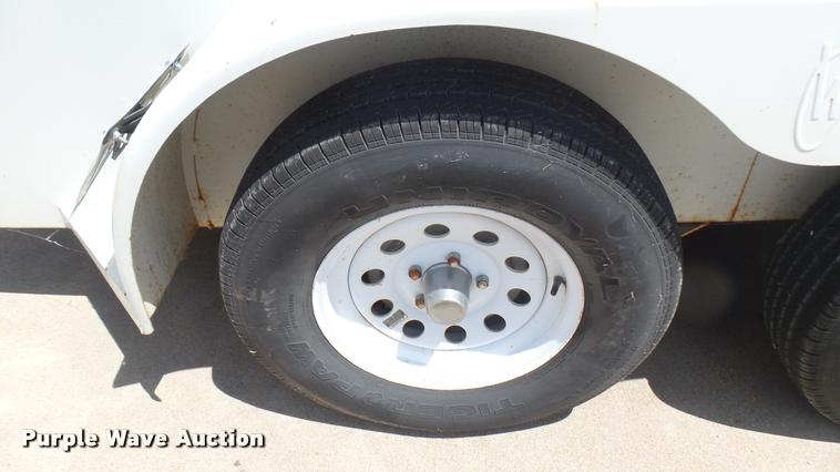 image for item DB3256 2001 WW enclosed cargo trailer