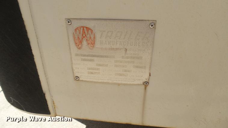 image for item DB3256 2001 WW enclosed cargo trailer