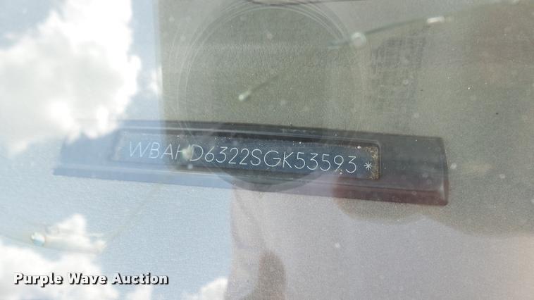 image for item DB3257 1995 BMW 5-Series 525i