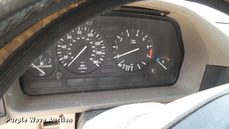 image for item DB3257 1995 BMW 5-Series 525i