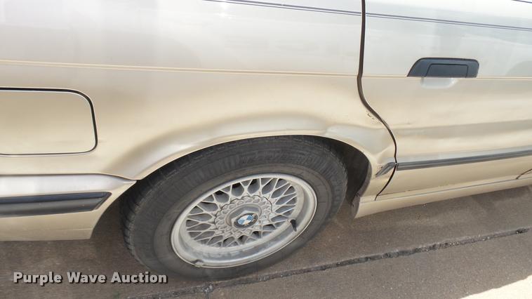 image for item DB3257 1995 BMW 5-Series 525i