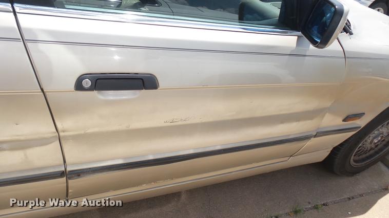 image for item DB3257 1995 BMW 5-Series 525i