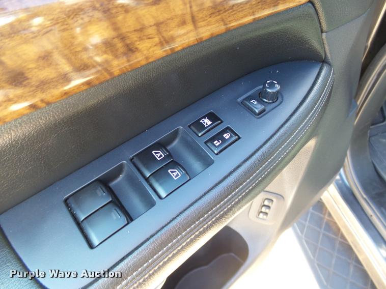 image for item DB4052 2010 Nissan Armada SUV