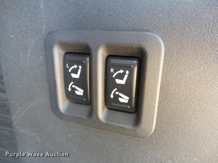 image for item DB4052 2010 Nissan Armada SUV