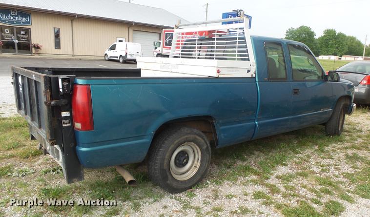 image for item DB7463 1998 Chevrolet C1500 Ext. Cab pickup truck