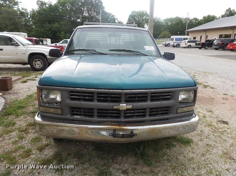 image for item DB7463 1998 Chevrolet C1500 Ext. Cab pickup truck