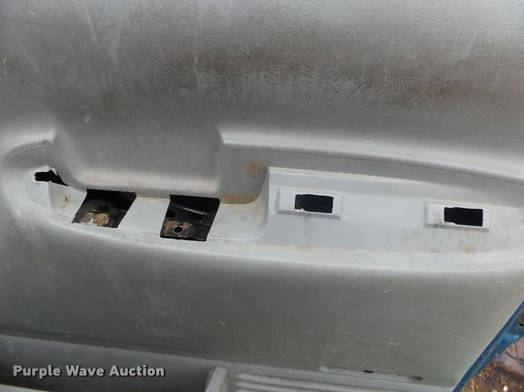 image for item DB7463 1998 Chevrolet C1500 Ext. Cab pickup truck