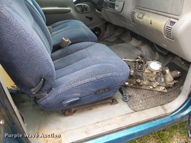 image for item DB7463 1998 Chevrolet C1500 Ext. Cab pickup truck