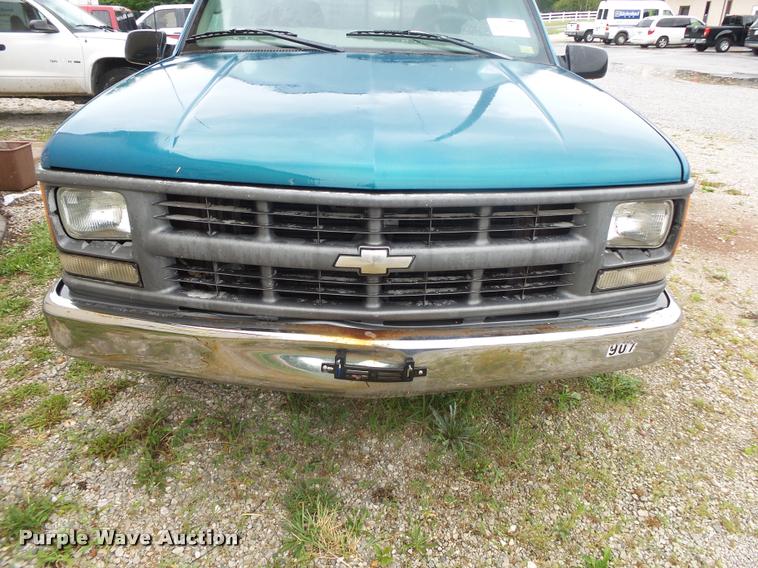 image for item DB7463 1998 Chevrolet C1500 Ext. Cab pickup truck