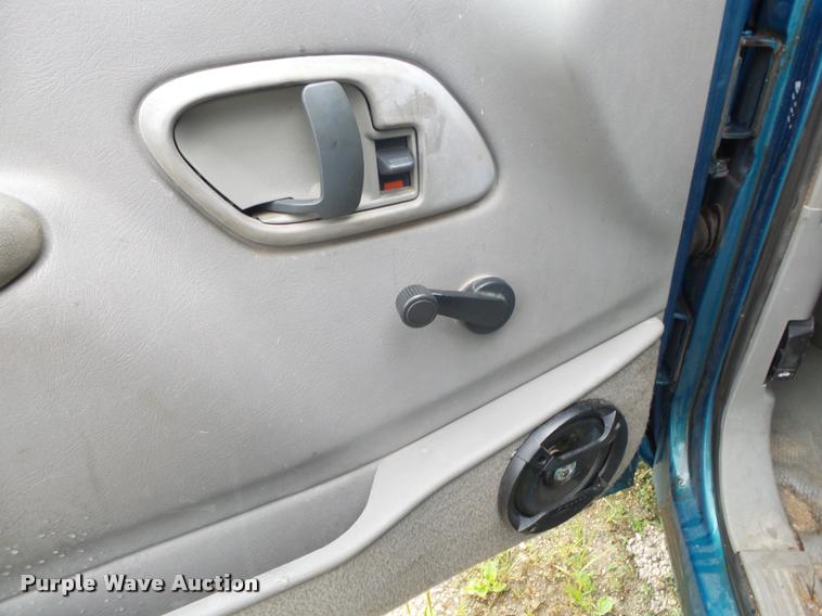 image for item DB7463 1998 Chevrolet C1500 Ext. Cab pickup truck