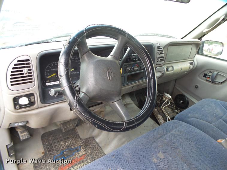 image for item DB7463 1998 Chevrolet C1500 Ext. Cab pickup truck