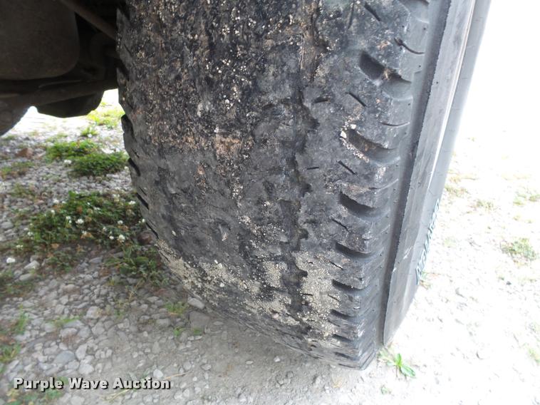 image for item DB7464 1994 Ford Ranger SuperCab pickup truck