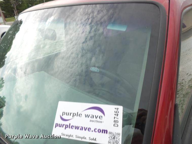 image for item DB7464 1994 Ford Ranger SuperCab pickup truck