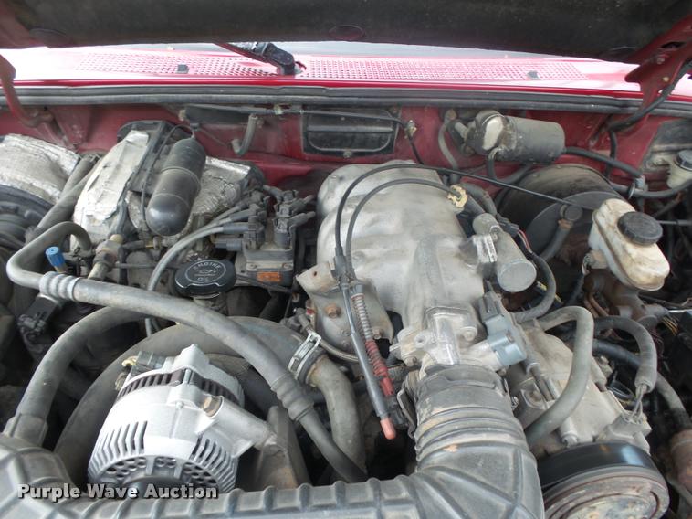 image for item DB7464 1994 Ford Ranger SuperCab pickup truck