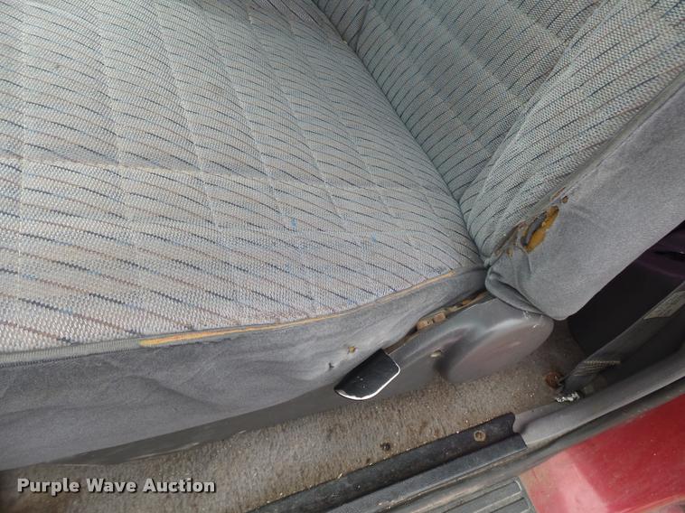 image for item DB7464 1994 Ford Ranger SuperCab pickup truck