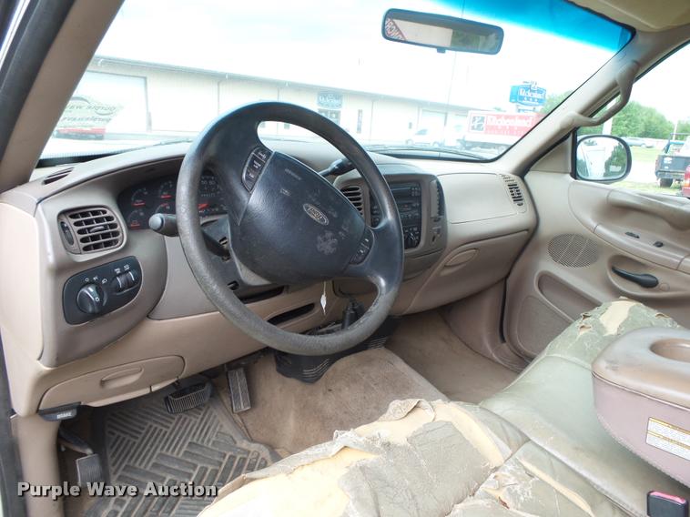 image for item DB7465 1997 Ford F150 SuperCab pickup truck