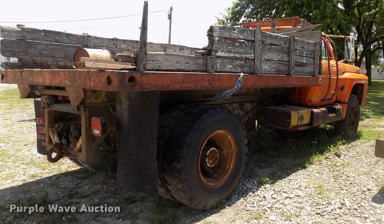 image for item DC4981 1972 Ford dump truck