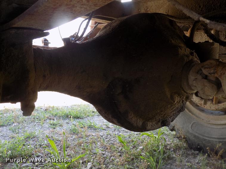 image for item DC4981 1972 Ford dump truck