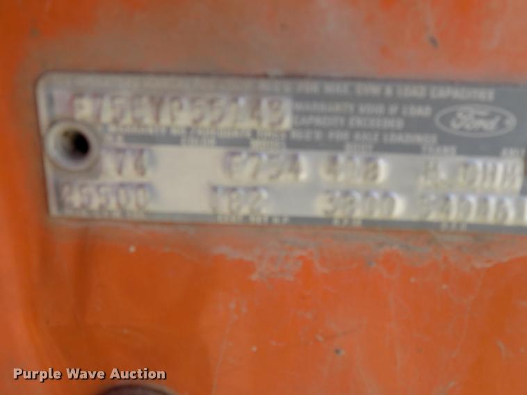 image for item DC4981 1972 Ford dump truck