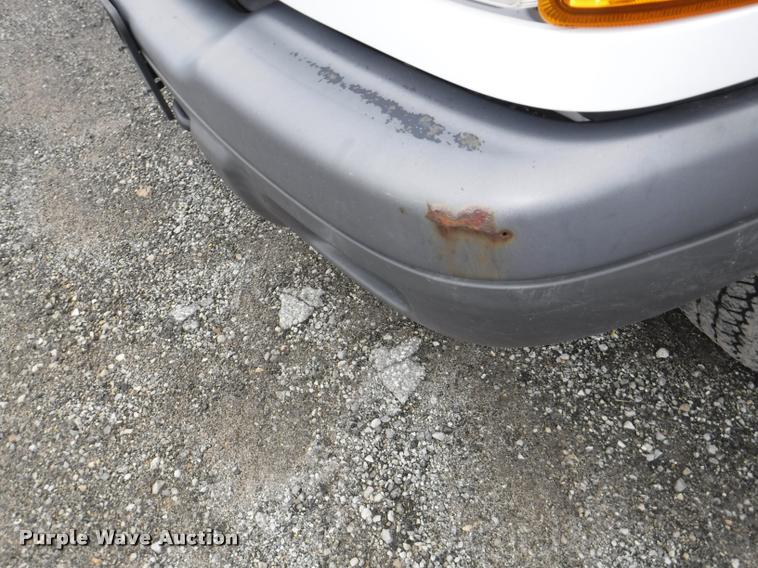 image for item DD0885 2001 Ford Ranger SuperCab pickup truck