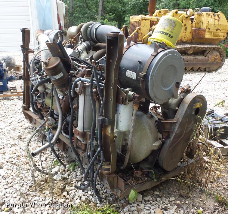 image for item DD1733 Detroit Diesel 6V92 six cylinder turbo diesel engine