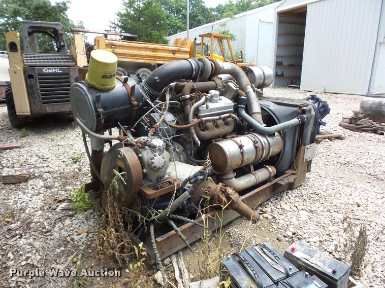 image for item DD1733 Detroit Diesel 6V92 six cylinder turbo diesel engine