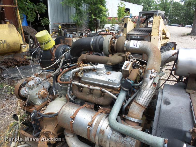 image for item DD1733 Detroit Diesel 6V92 six cylinder turbo diesel engine
