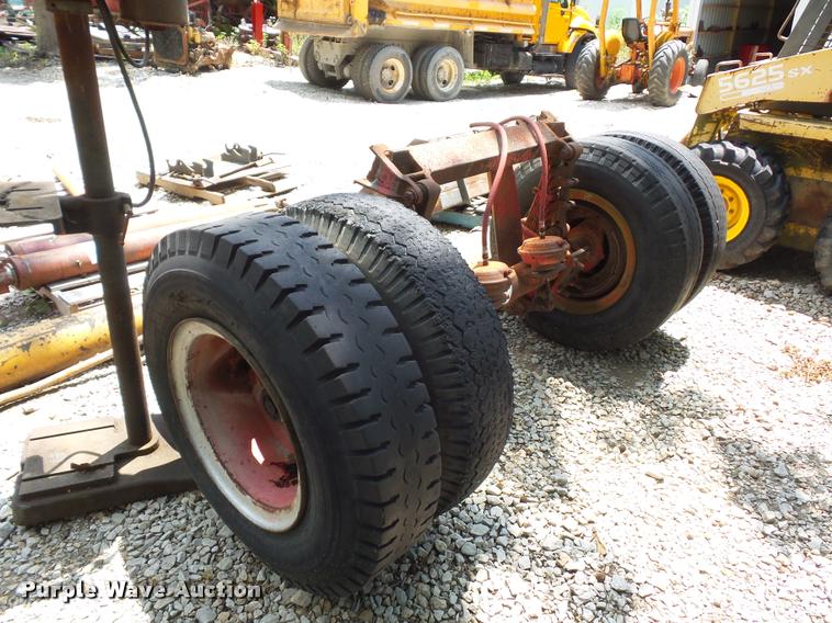 image for item DD1735 (2) trailer axles