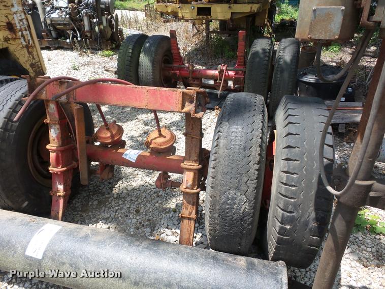 image for item DD1735 (2) trailer axles