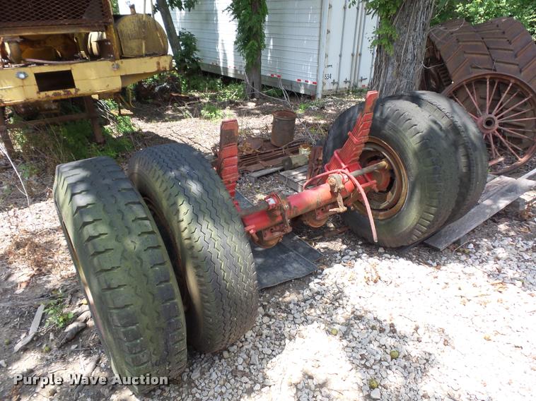 image for item DD1735 (2) trailer axles