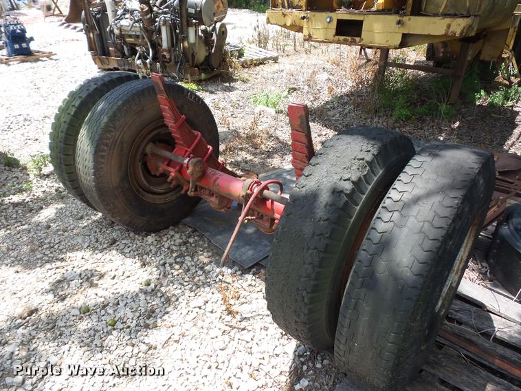 image for item DD1735 (2) trailer axles