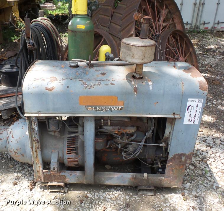 image for item DD1736 Lincoln Shieldarc welder