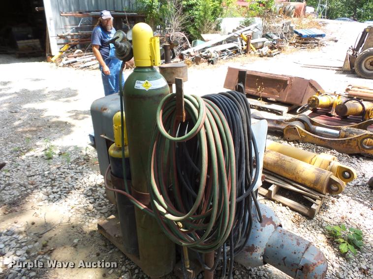 image for item DD1736 Lincoln Shieldarc welder