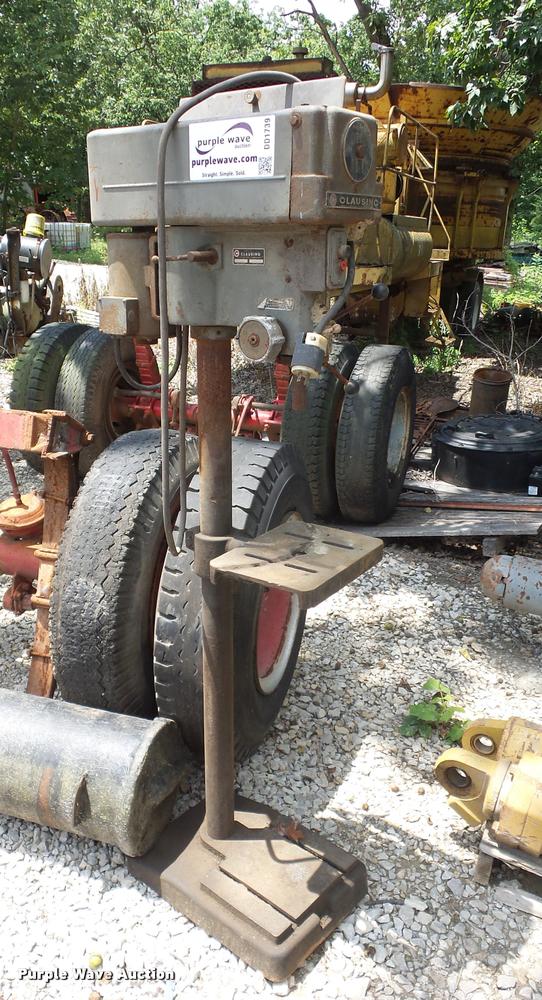 image for item DD1739 Clausing 1640 drill press