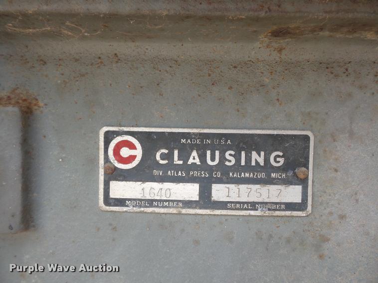 image for item DD1739 Clausing 1640 drill press