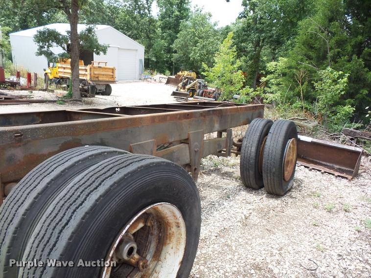 image for item DD1746 Trailer axles and frame