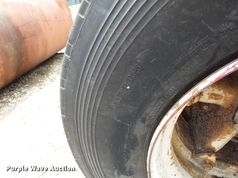 image for item DD1746 Trailer axles and frame