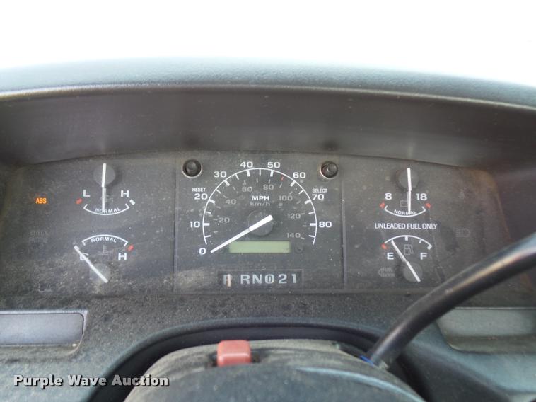 image for item DH9065 1993 Ford F150 pickup truck