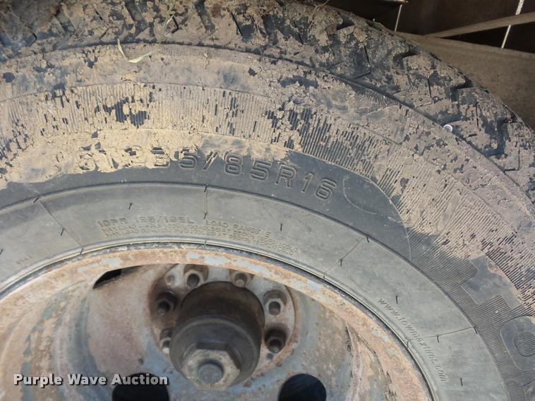 image for item DH9067 2000 L&L equipment trailer