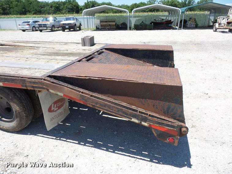 image for item DH9067 2000 L&L equipment trailer