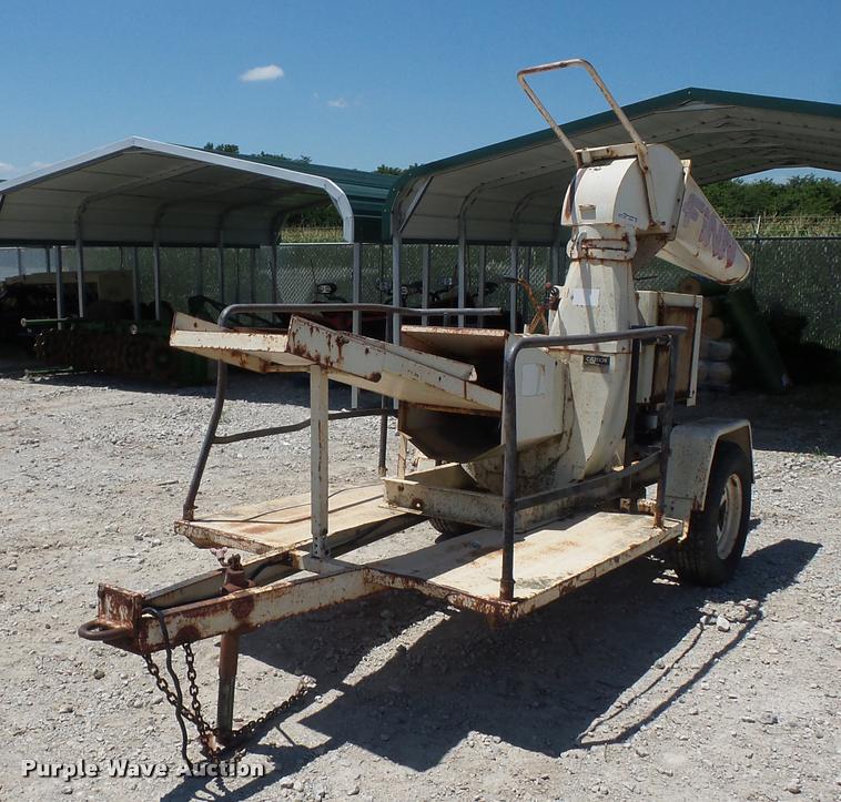 image for item DH9071 Finn B70 straw blower